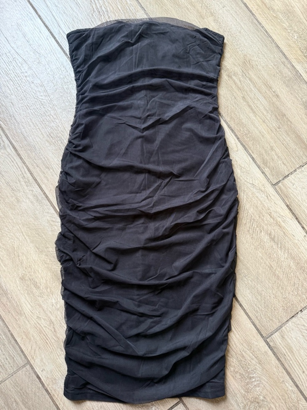 Black Ruched Strapless Bodycon Dress - Women